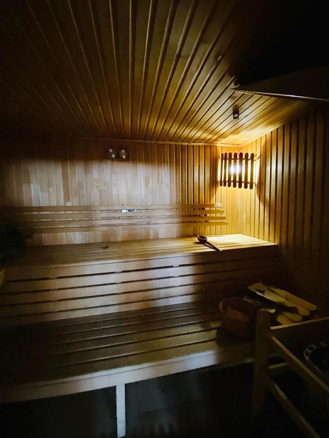 Gerdan Hotel Jaremtje Exteriör bild
